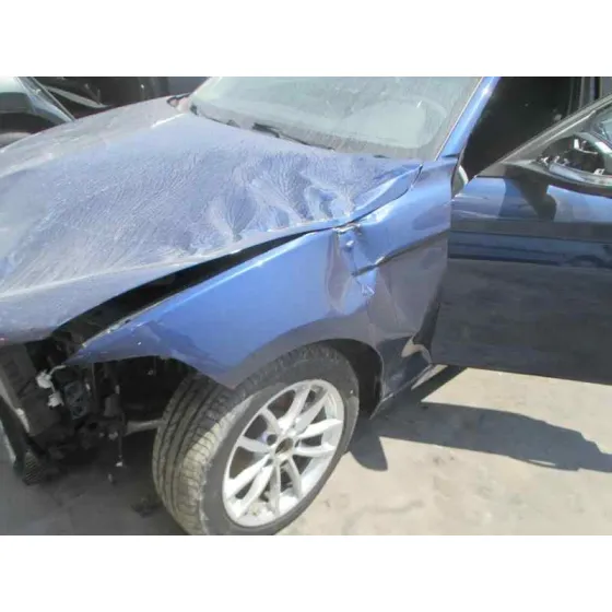 BMW SERIE 1 LIM. 5-TRG. (F20) '2016 116D AZUL METALIZADO
