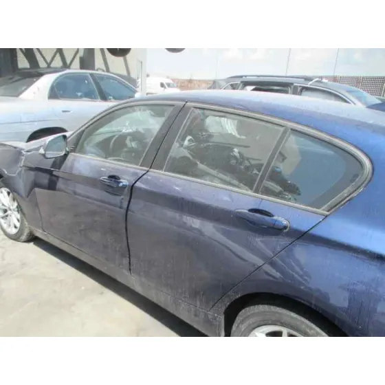 BMW SERIE 1 LIM. 5-TRG. (F20) '2016 116D AZUL METALIZADO