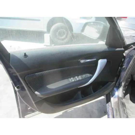 BMW SERIE 1 LIM. 5-TRG. (F20) '2016 116D AZUL METALIZADO
