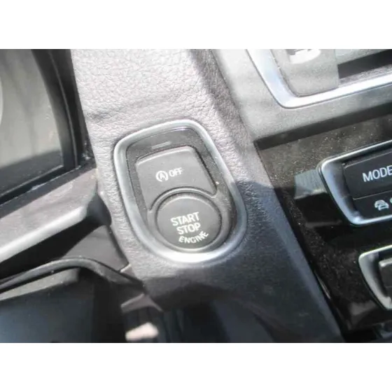 BMW SERIE 1 LIM. 5-TRG. (F20) '2016 116D AZUL METALIZADO