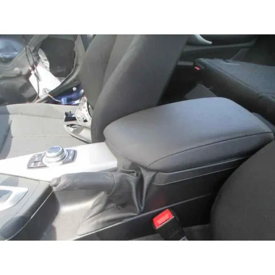 BMW SERIE 1 LIM. 5-TRG. (F20) '2016 116D AZUL METALIZADO