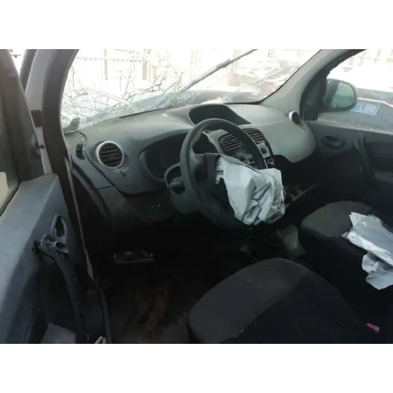 RENAULT KANGOO '2018 FURGON PROFESIONAL BLANCO