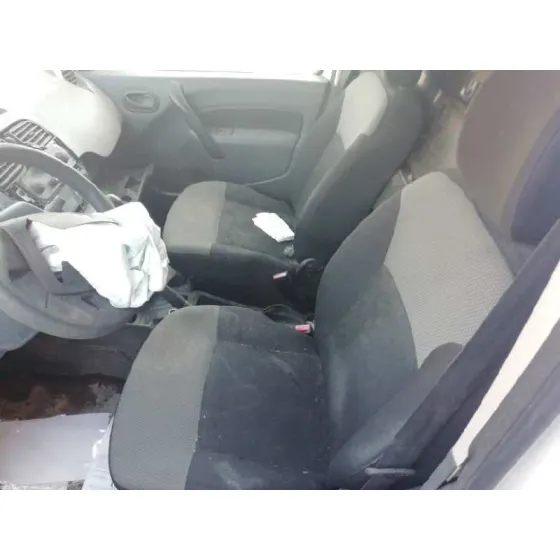 RENAULT KANGOO '2018 FURGON PROFESIONAL BLANCO