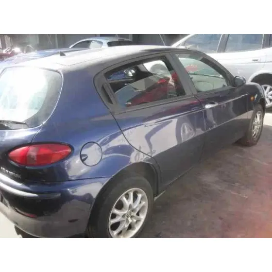 ALFA ROMEO 147 (190) '2002 1.6 T.SPARK ECO DISTINCTIVE MORADO