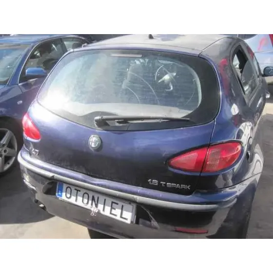 ALFA ROMEO 147 (190) '2002 1.6 T.SPARK ECO DISTINCTIVE MORADO
