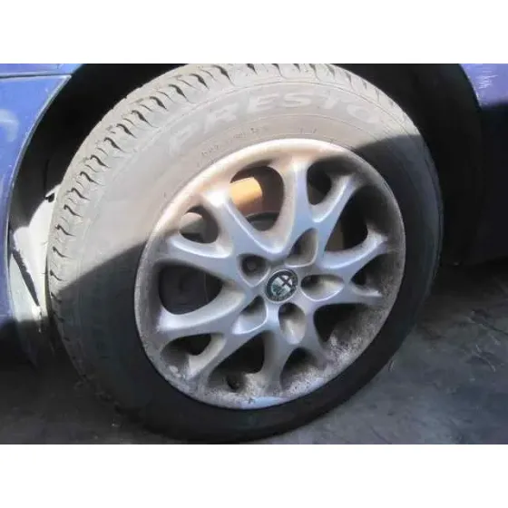 ALFA ROMEO 147 (190) '2002 1.6 T.SPARK ECO DISTINCTIVE MORADO