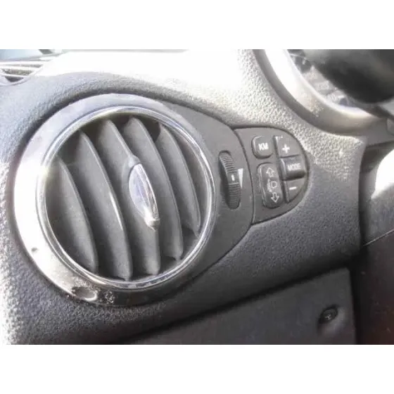 ALFA ROMEO 147 (190) '2002 1.6 T.SPARK ECO DISTINCTIVE MORADO