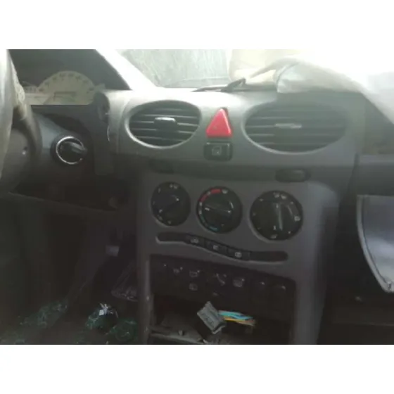 MERCEDES CLASE A (W168) '2000 1.9 CAT NEGRO