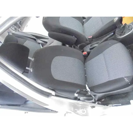 NISSAN MICRA (K13) '2016 ACENTA GRIS PLATA