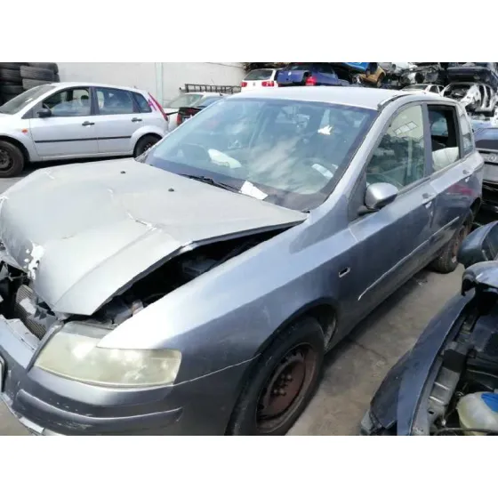 FIAT STILO (192) '2004 1.9 JTD CAT GRIS PLATA