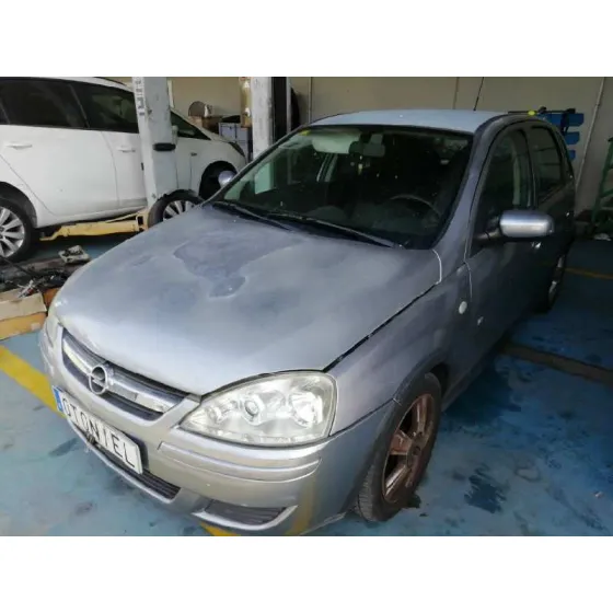 OPEL CORSA C '2004 SRI