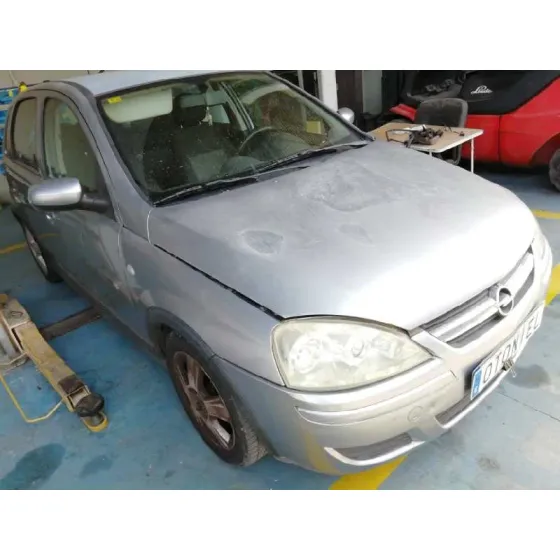 OPEL CORSA C '2004 SRI