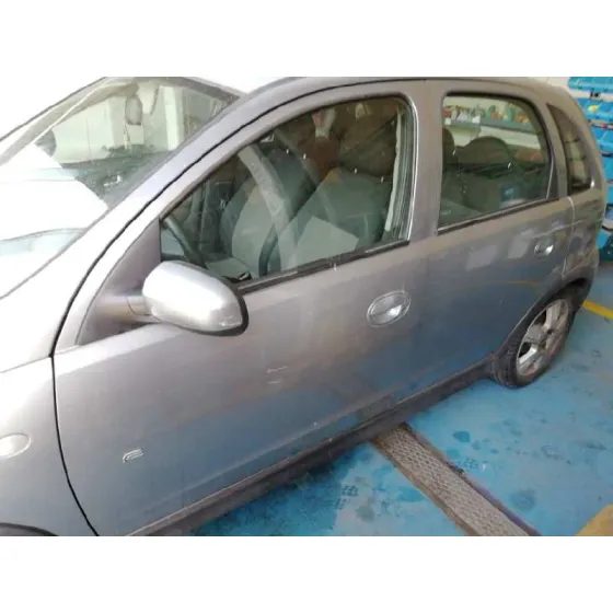 OPEL CORSA C '2004 SRI