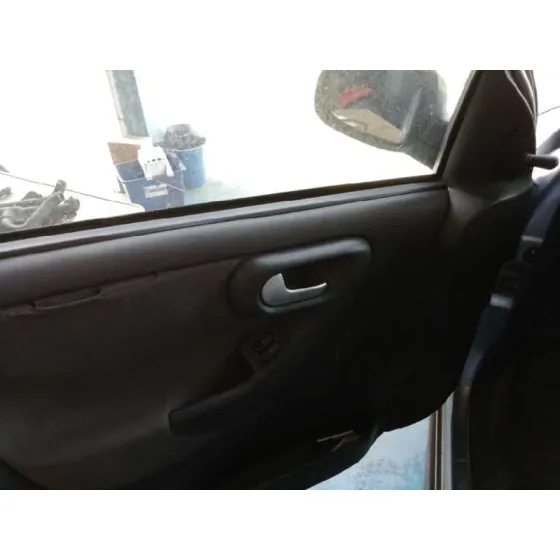 OPEL CORSA C '2004 SRI