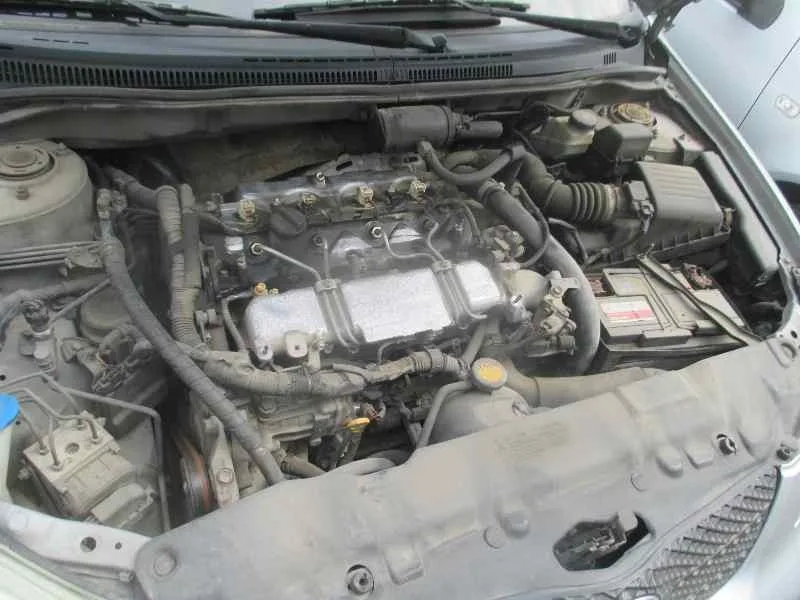 TOYOTA COROLLA (E12) TOYOTA COROLLA (E12) '2004 2.0 TURBODIESEL CAT PLATA 2001