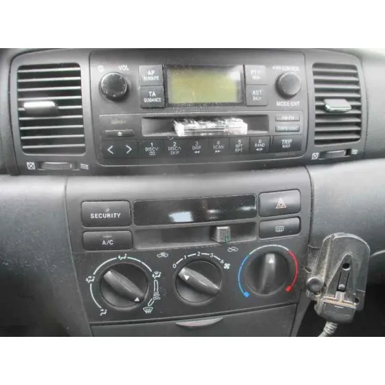 TOYOTA COROLLA (E12) '2004 2.0 TURBODIESEL CAT PLATA