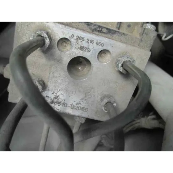 TOYOTA COROLLA (E12) '2004 2.0 TURBODIESEL CAT PLATA