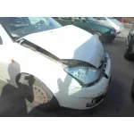 FORD FOCUS BERLINA (CAK) '2004 GHIA BLANCO