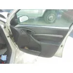 FORD FOCUS BERLINA (CAK) '2004 GHIA BLANCO