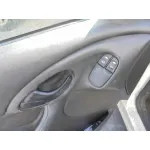 FORD FOCUS BERLINA (CAK) '2004 GHIA BLANCO