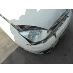 FORD FOCUS BERLINA (CAK) '2004 GHIA BLANCO