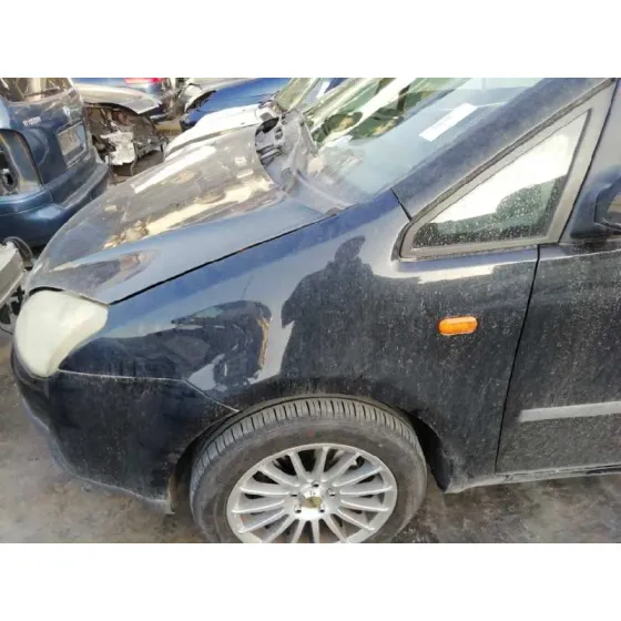 FORD FOCUS C-MAX (CAP) '2004 1.6 TDCI CAT NEGRO