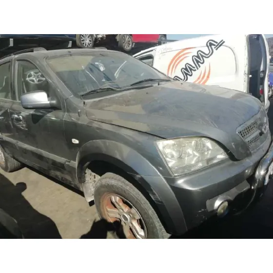KIA SORENTO '2004 2.5 CRDI CAT GRIS