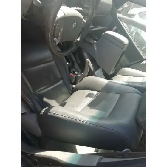 KIA SORENTO '2004 2.5 CRDI CAT GRIS