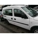 OPEL COMBO (CORSA C) OPEL COMBO (CORSA C) '2007 1.3 16V CDTI BLANCO 2001