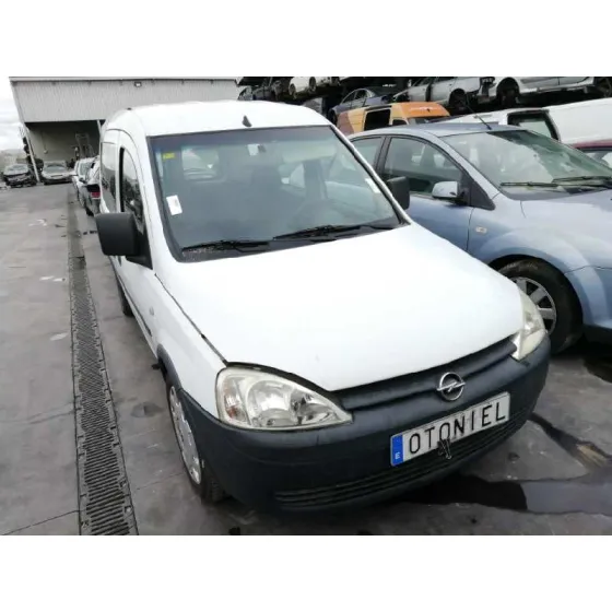 OPEL COMBO (CORSA C) '2007 1.3 16V CDTI BLANCO