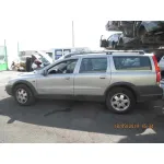 VOLVO XC70 VOLVO XC70 '2004 2.4 DIESEL CAT PLATA 2000