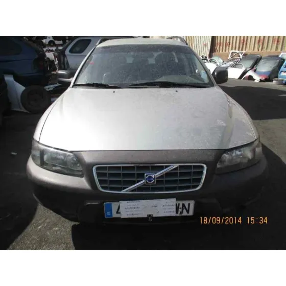 VOLVO XC70 '2004 2.4 DIESEL CAT PLATA