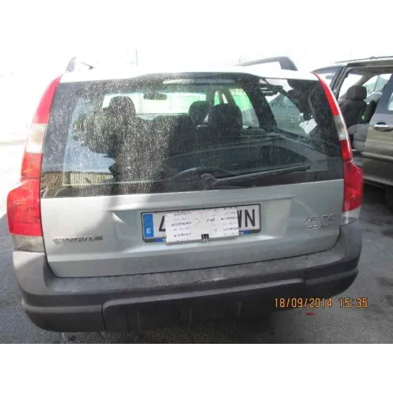 VOLVO XC70 '2004 2.4 DIESEL CAT PLATA