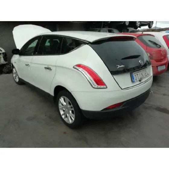 LANCIA DELTA (181) '2013 GOLD BLANCO