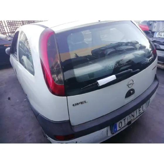OPEL CORSA C '2001 CLUB BLANCO