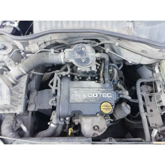 OPEL CORSA C '2001 CLUB BLANCO