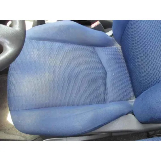 FIAT PUNTO BERLINA (188) 2002 1.9 D (I) AZUL