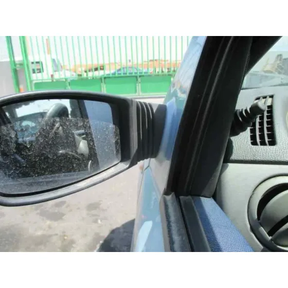 FIAT PUNTO BERLINA (188) 2002 1.9 D (I) AZUL