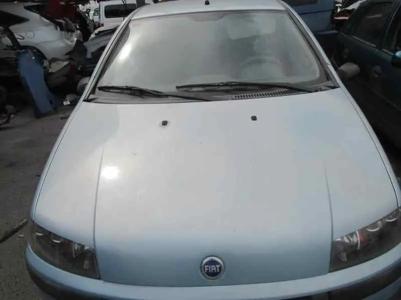 FIAT PUNTO BERLINA (188) 2002 1.9 D (I) AZUL
