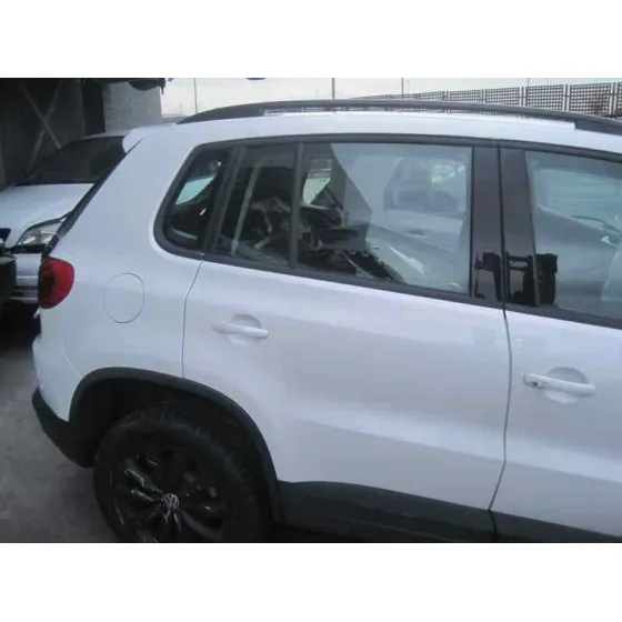 VOLKSWAGEN TIGUAN (5N2) '2015 ADVANCE BLUEMOTION BLANCO