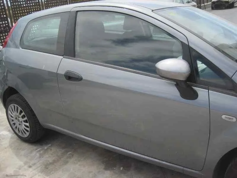 FIAT PUNTO (EVO) (199) FIAT PUNTO (EVO) (199) '2009 DYNAMIC GRIS 2009