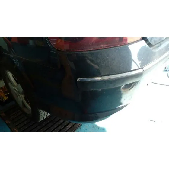 PEUGEOT 407 '2005 1.6 HDI FAP CAT (9HZ / DV6TED4) NEGRO