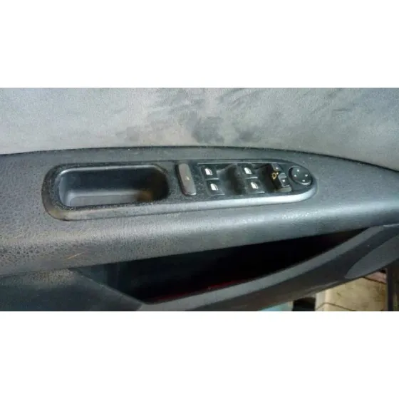 PEUGEOT 407 '2005 1.6 HDI FAP CAT (9HZ / DV6TED4) NEGRO