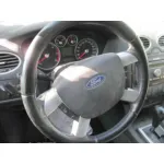 FORD FOCUS BERLINA (CAP) FORD FOCUS BERLINA (CAP) '2006 AMBIENTE (D) NEGRO 2006