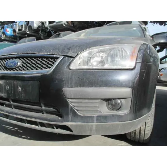 FORD FOCUS BERLINA (CAP) '2006 AMBIENTE (D) NEGRO