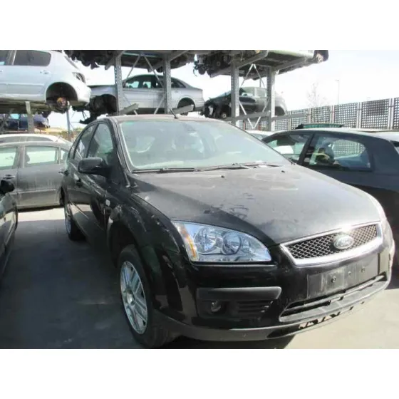 FORD FOCUS BERLINA (CAP) '2006 AMBIENTE (D) NEGRO