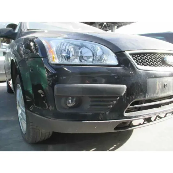 FORD FOCUS BERLINA (CAP) '2006 AMBIENTE (D) NEGRO
