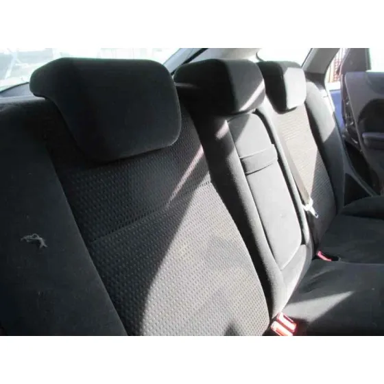 FORD FOCUS BERLINA (CAP) '2006 AMBIENTE (D) NEGRO
