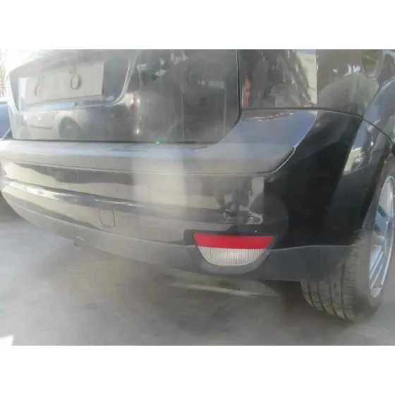 FORD FOCUS BERLINA (CAP) '2006 AMBIENTE (D) NEGRO