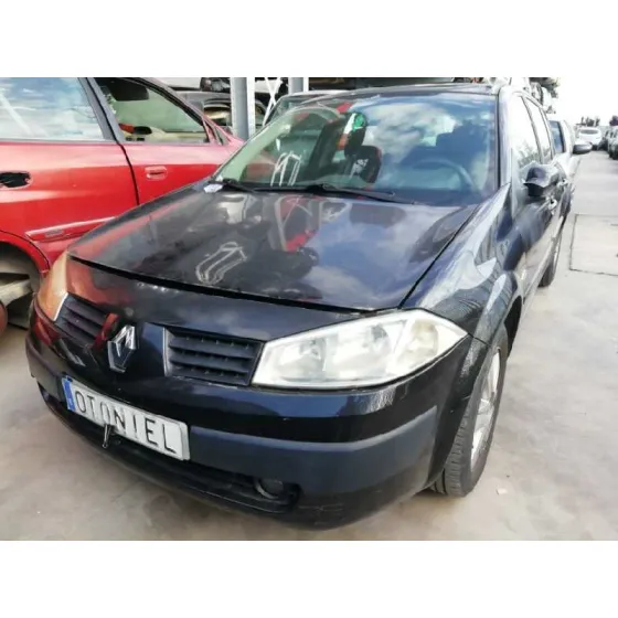 RENAULT MEGANE II BERLINA 5P '2005 AUTHENTIQUE NEGRO